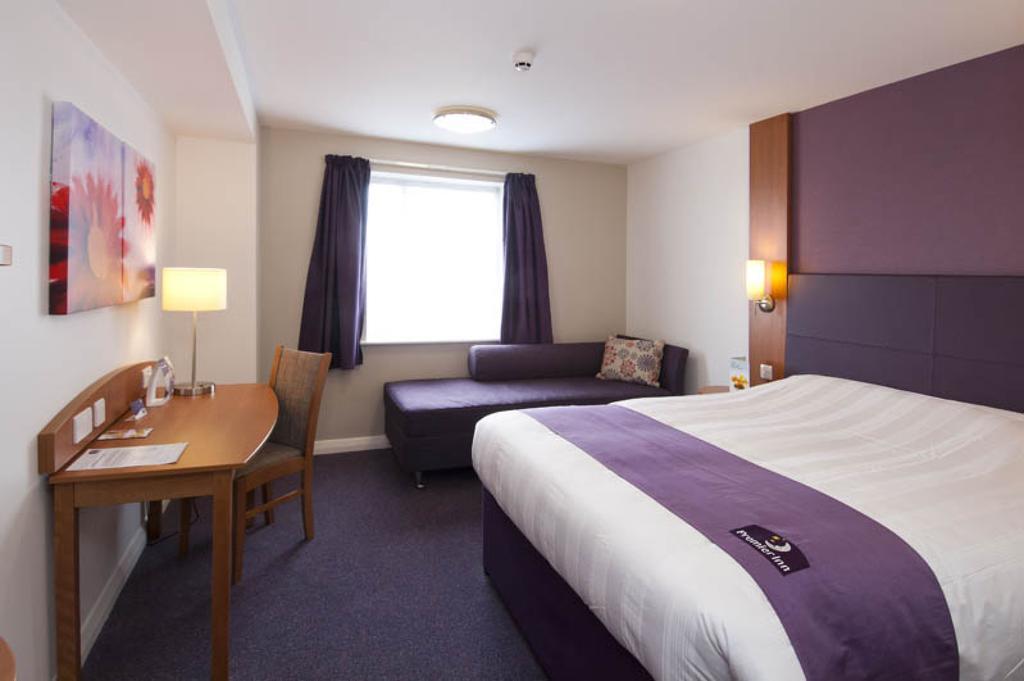 Premier Inn Reading Central Exteriér fotografie
