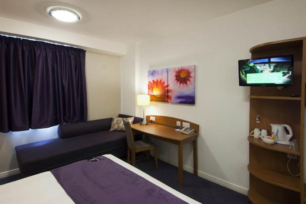 Premier Inn Reading Central Exteriér fotografie